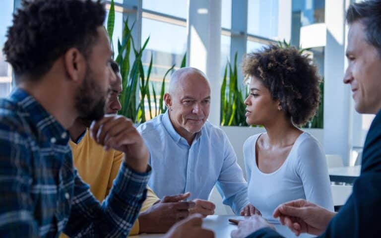 Die klügsten Menschen wenden alle diese 7-Sekunden-Regel an: Eine Psychologin erklärt warum.